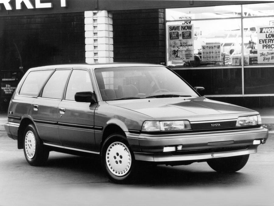  Toyota Camry Wagon 1986 года  (фото 3 из 9)